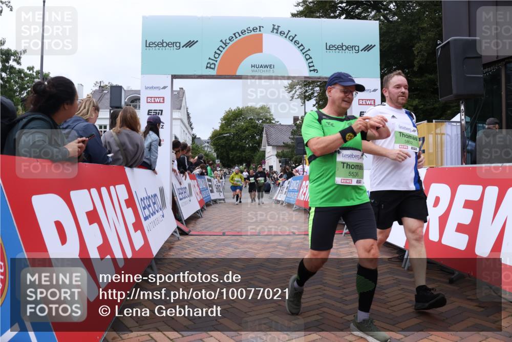 30.08.2026 - Blankeneser Heldenlauf Lena Gebhardt http://msf.ph/oto/10077021 30.08.2026 10:34:56 Ziel 5052, 5096, 5246, 5536, 5802 meine-sportfotos.de