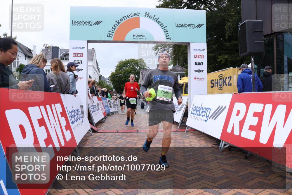 30.08.2026 - Blankeneser Heldenlauf Lena Gebhardt http://msf.ph/oto/10077029 30.08.2026 10:35:04 Ziel 5052, 5096, 5376, 5540, 5694, 5732, 5736, 5737 meine-sportfotos.de