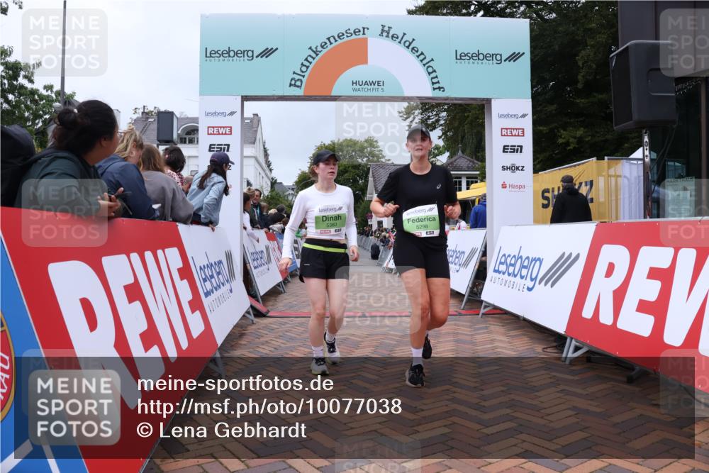 30.08.2026 - Blankeneser Heldenlauf Lena Gebhardt http://msf.ph/oto/10077038 30.08.2026 10:35:11 Ziel 5298, 5376, 5380, 5540, 5694, 5732 meine-sportfotos.de