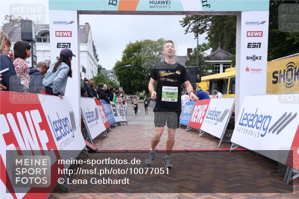 30.08.2026 - Blankeneser Heldenlauf Lena Gebhardt http://msf.ph/oto/10077051 30.08.2026 10:35:25 Ziel 5017, 5387, 5789 meine-sportfotos.de