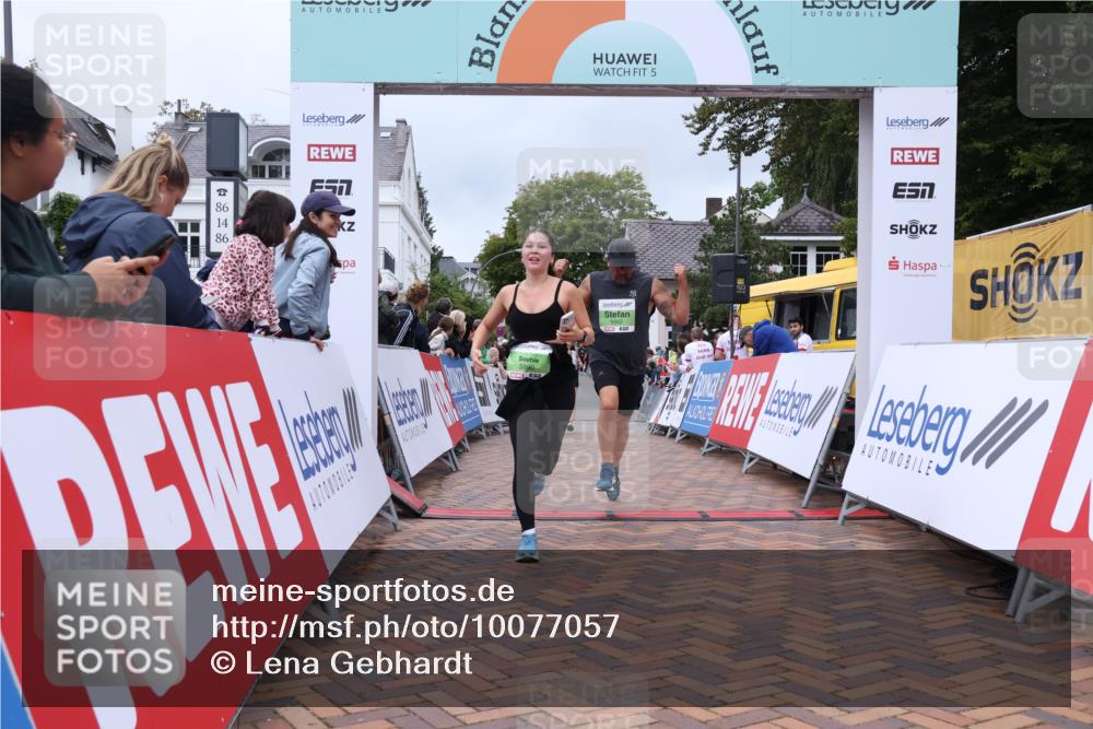 30.08.2026 - Blankeneser Heldenlauf Lena Gebhardt http://msf.ph/oto/10077057 30.08.2026 10:35:33 Ziel 5374, 5562, 5789, 5890 meine-sportfotos.de