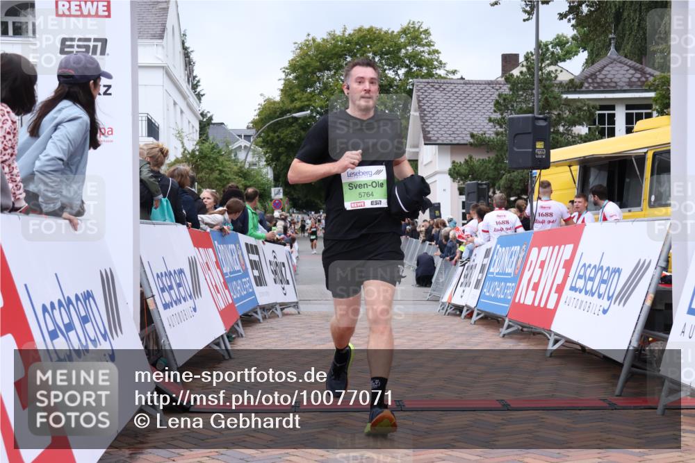 30.08.2026 - Blankeneser Heldenlauf Lena Gebhardt http://msf.ph/oto/10077071 30.08.2026 10:35:52 Ziel 5564, 5764 meine-sportfotos.de