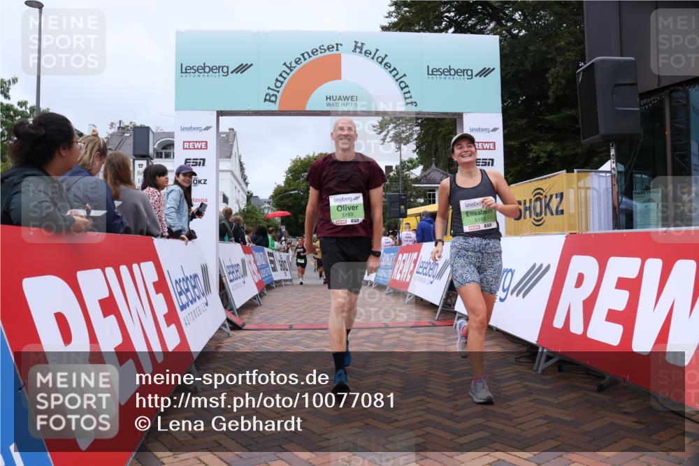 30.08.2026 - Blankeneser Heldenlauf Lena Gebhardt http://msf.ph/oto/10077081 30.08.2026 10:36:03 Ziel 5092, 5165, 5189, 5425, 5818 meine-sportfotos.de