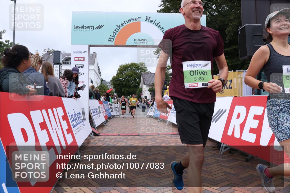 30.08.2026 - Blankeneser Heldenlauf Lena Gebhardt http://msf.ph/oto/10077083 30.08.2026 10:36:04 Ziel 5092, 5165, 5189, 5425, 5818 meine-sportfotos.de