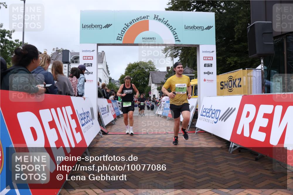 30.08.2026 - Blankeneser Heldenlauf Lena Gebhardt http://msf.ph/oto/10077086 30.08.2026 10:36:07 Ziel 5092, 5165, 5189, 5425, 5818 meine-sportfotos.de