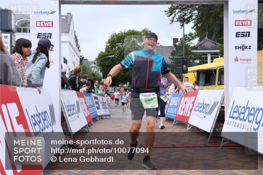 30.08.2026 - Blankeneser Heldenlauf Lena Gebhardt http://msf.ph/oto/10077094 30.08.2026 10:36:14 Ziel 5092, 5117, 5425, 5435, 5699 meine-sportfotos.de