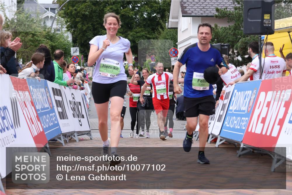 30.08.2026 - Blankeneser Heldenlauf Lena Gebhardt http://msf.ph/oto/10077102 30.08.2026 10:36:19 Ziel 5117, 5317, 5394, 5435, 5699 meine-sportfotos.de