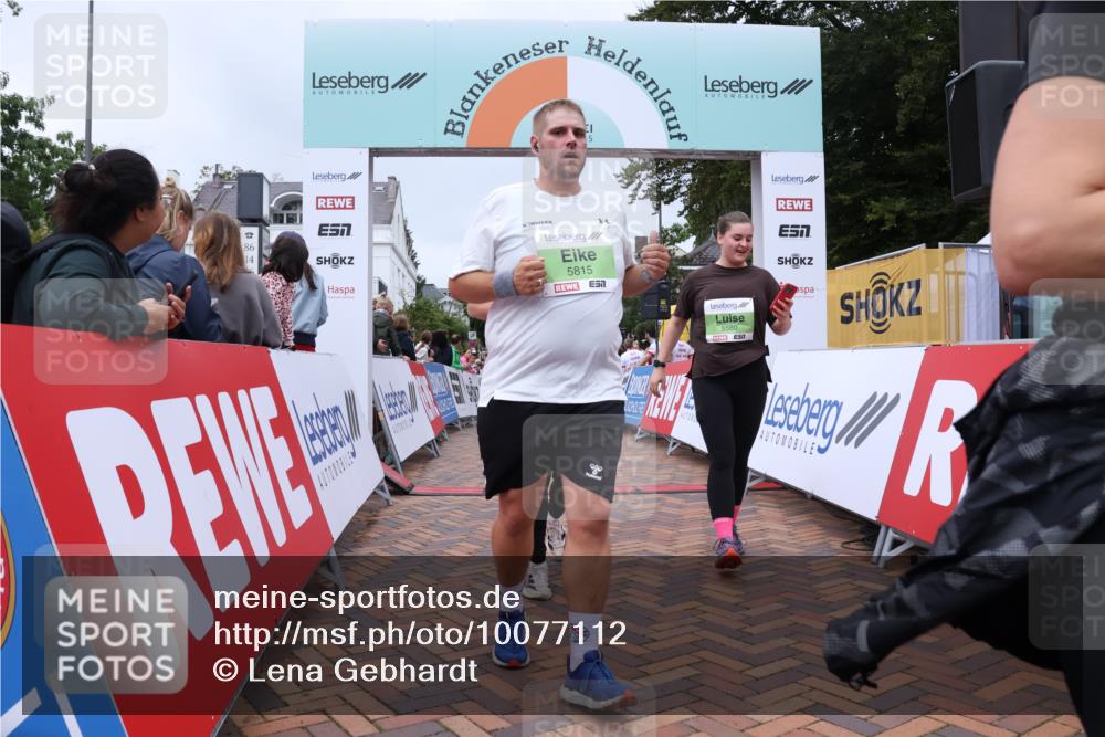 30.08.2026 - Blankeneser Heldenlauf Lena Gebhardt http://msf.ph/oto/10077112 30.08.2026 10:36:27 Ziel 5183, 5317, 5394, 5479, 5580, 5582, 5654, 5815 meine-sportfotos.de