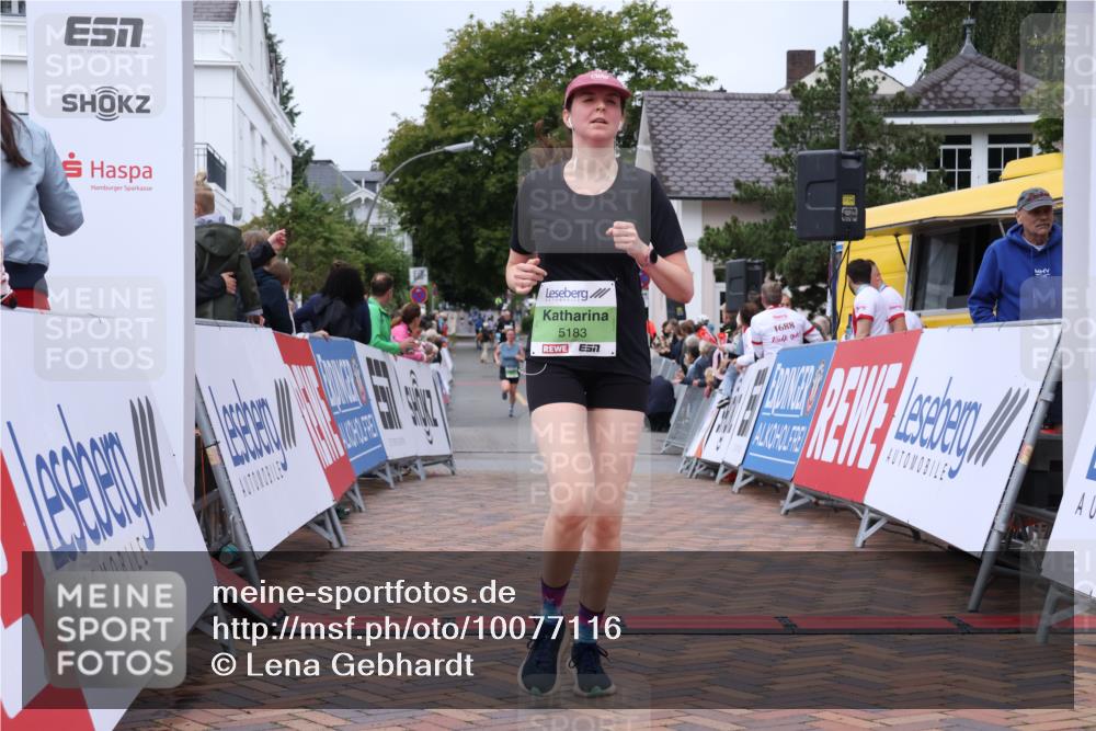 30.08.2026 - Blankeneser Heldenlauf Lena Gebhardt http://msf.ph/oto/10077116 30.08.2026 10:36:30 Ziel 5183, 5479, 5580, 5582, 5654, 5815 meine-sportfotos.de