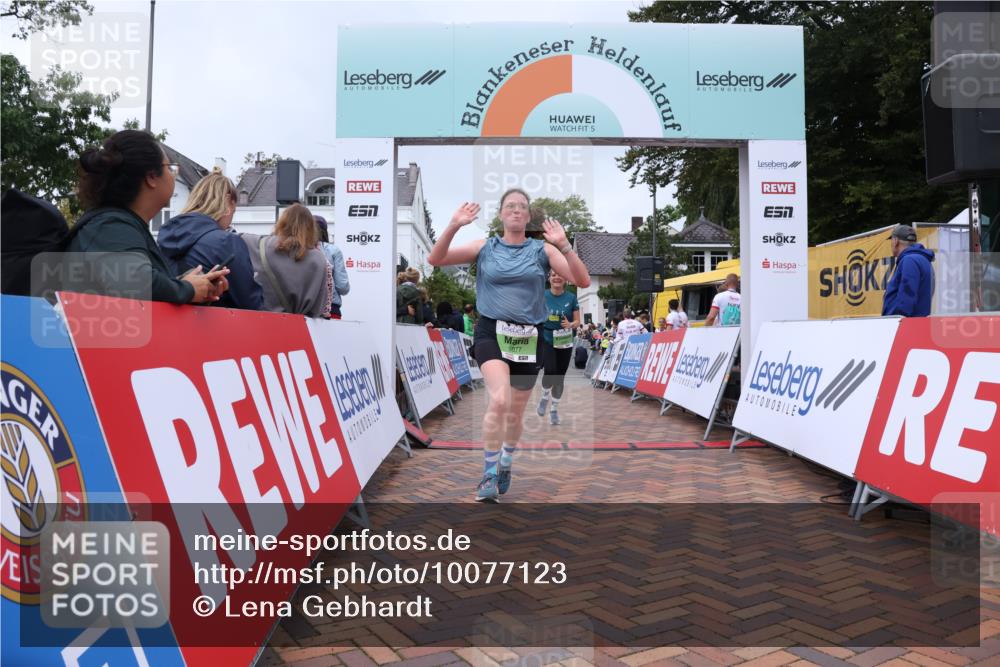 30.08.2026 - Blankeneser Heldenlauf Lena Gebhardt http://msf.ph/oto/10077123 30.08.2026 10:36:39 Ziel 5077, 5264 meine-sportfotos.de