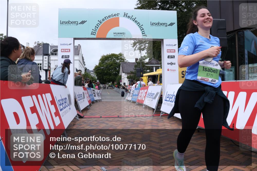 30.08.2026 - Blankeneser Heldenlauf Lena Gebhardt http://msf.ph/oto/10077170 30.08.2026 10:37:31 Ziel 5241, 5771 meine-sportfotos.de