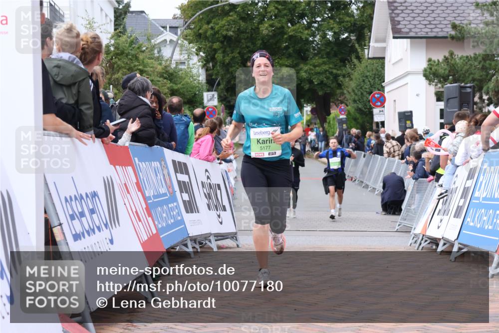 30.08.2026 - Blankeneser Heldenlauf Lena Gebhardt http://msf.ph/oto/10077180 30.08.2026 10:37:58 Ziel 5177, 5201, 5752, 5861 meine-sportfotos.de