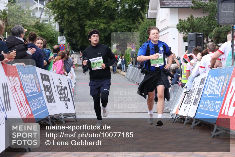 30.08.2026 - Blankeneser Heldenlauf Lena Gebhardt http://msf.ph/oto/10077185 30.08.2026 10:38:04 Ziel 5177, 5433, 5639, 5752 meine-sportfotos.de