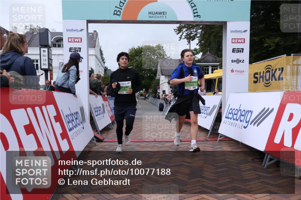 30.08.2026 - Blankeneser Heldenlauf Lena Gebhardt http://msf.ph/oto/10077188 30.08.2026 10:38:07 Ziel 5177, 5433, 5639 meine-sportfotos.de