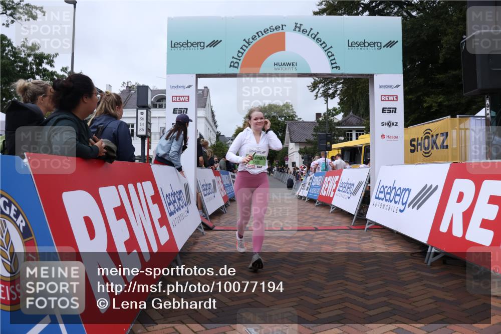 30.08.2026 - Blankeneser Heldenlauf Lena Gebhardt http://msf.ph/oto/10077194 30.08.2026 10:38:16 Ziel 5125 meine-sportfotos.de
