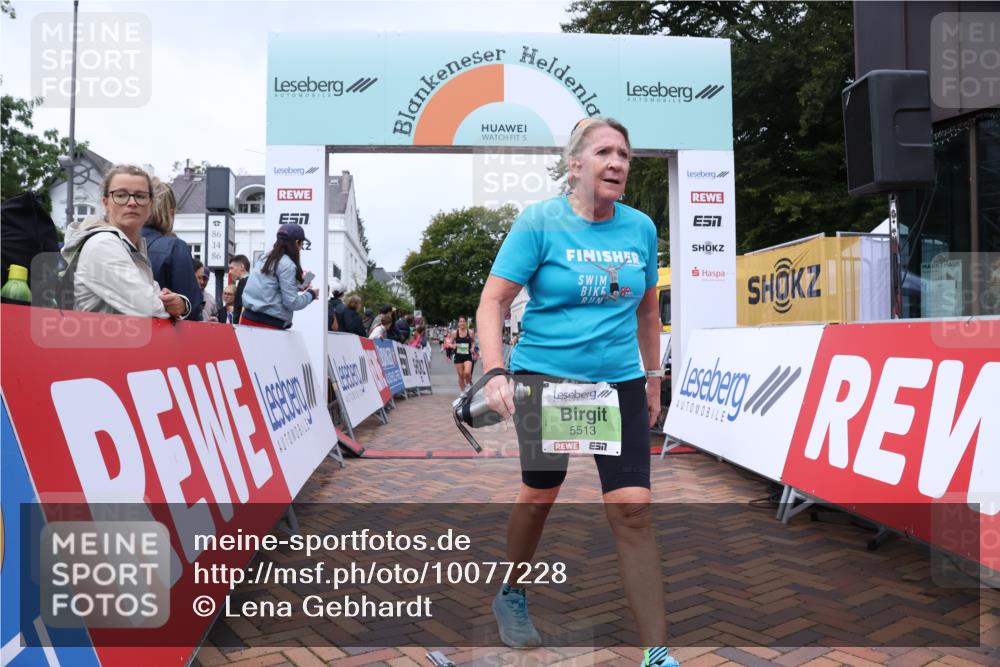 30.08.2026 - Blankeneser Heldenlauf Lena Gebhardt http://msf.ph/oto/10077228 30.08.2026 10:39:00 Ziel 5459, 5473, 5513, 5673, 5857 meine-sportfotos.de