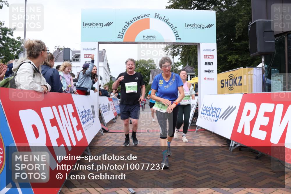 30.08.2026 - Blankeneser Heldenlauf Lena Gebhardt http://msf.ph/oto/10077237 30.08.2026 10:39:08 Ziel 5347, 5473, 5755, 5756, 5757, 5759 meine-sportfotos.de