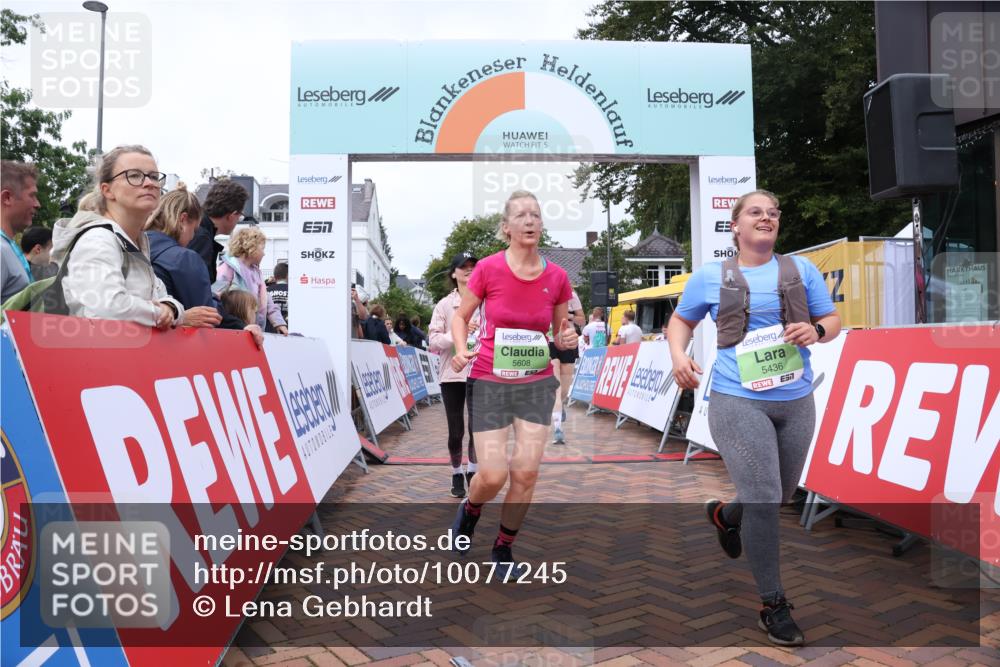 30.08.2026 - Blankeneser Heldenlauf Lena Gebhardt http://msf.ph/oto/10077245 30.08.2026 10:39:17 Ziel 5194, 5278, 5364, 5436, 5446, 5502, 5547, 5608, 5756, 5757 meine-sportfotos.de