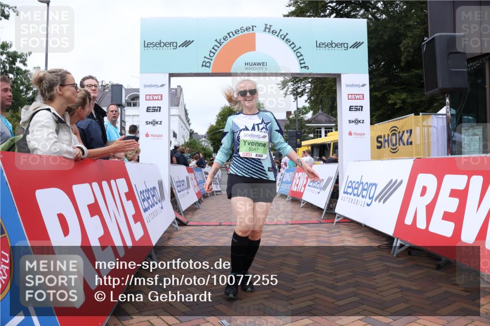 30.08.2026 - Blankeneser Heldenlauf Lena Gebhardt http://msf.ph/oto/10077255 30.08.2026 10:39:23 Ziel 5194, 5278, 5436, 5446, 5502, 5547, 5608 meine-sportfotos.de