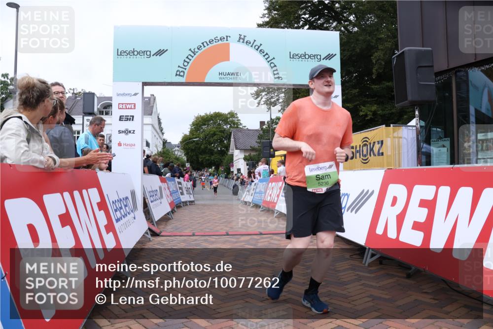 30.08.2026 - Blankeneser Heldenlauf Lena Gebhardt http://msf.ph/oto/10077262 30.08.2026 10:39:29 Ziel 5236, 5547 meine-sportfotos.de
