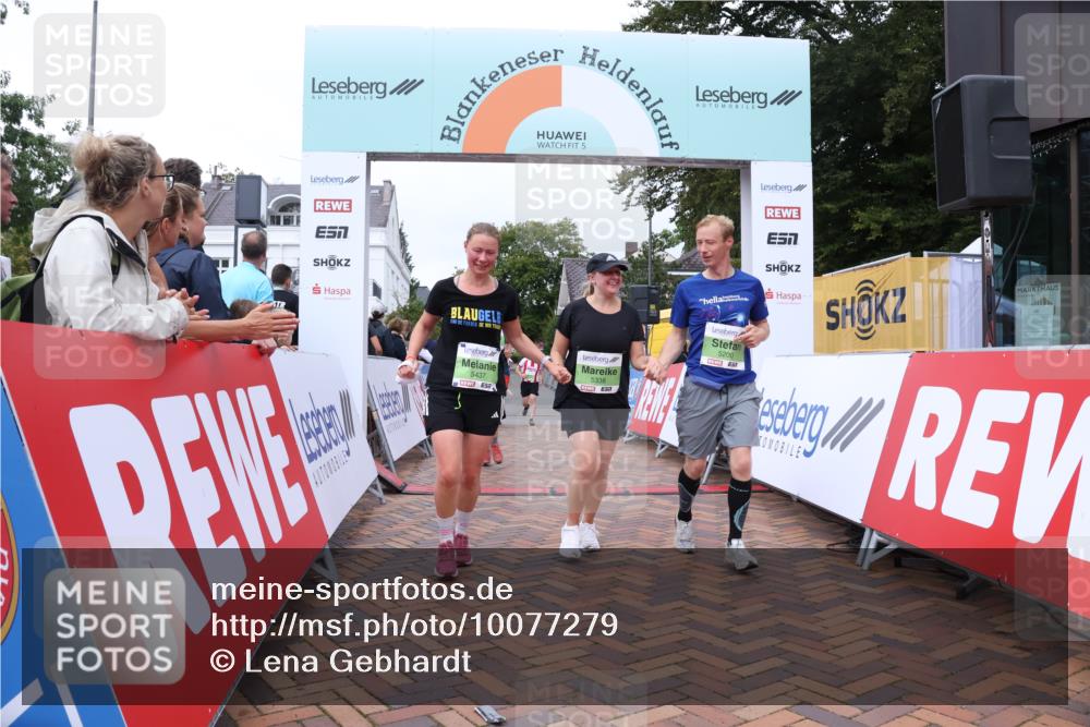 30.08.2026 - Blankeneser Heldenlauf Lena Gebhardt http://msf.ph/oto/10077279 30.08.2026 10:39:49 Ziel 5053, 5200, 5338, 5437, 5667, 5687 meine-sportfotos.de