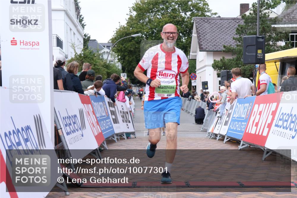 30.08.2026 - Blankeneser Heldenlauf Lena Gebhardt http://msf.ph/oto/10077301 30.08.2026 10:40:04 Ziel 5360, 5668, 5669 meine-sportfotos.de