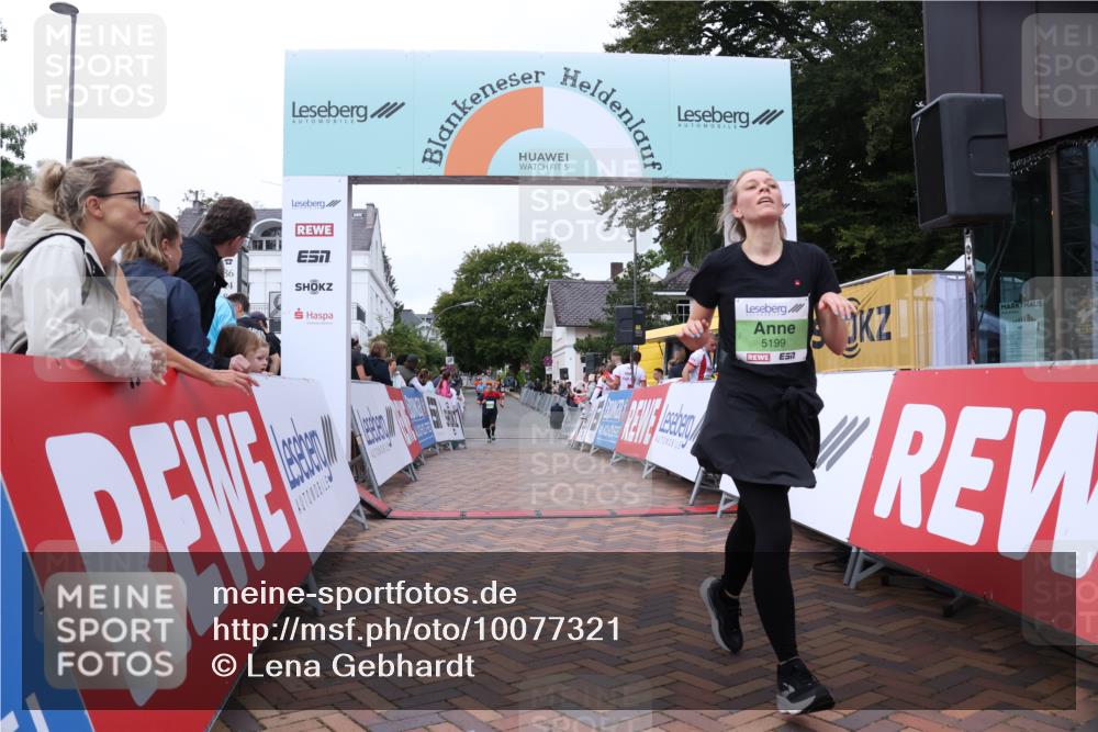 30.08.2026 - Blankeneser Heldenlauf Lena Gebhardt http://msf.ph/oto/10077321 30.08.2026 10:40:22 Ziel 5199 meine-sportfotos.de