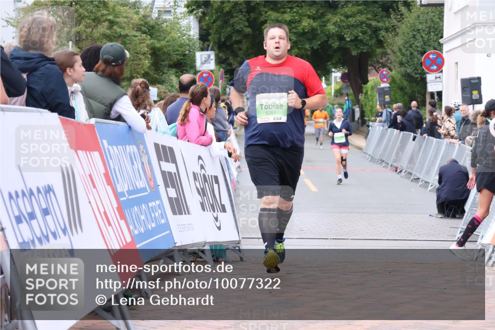 30.08.2026 - Blankeneser Heldenlauf Lena Gebhardt http://msf.ph/oto/10077322 30.08.2026 10:40:25 Ziel 5199, 5281 meine-sportfotos.de