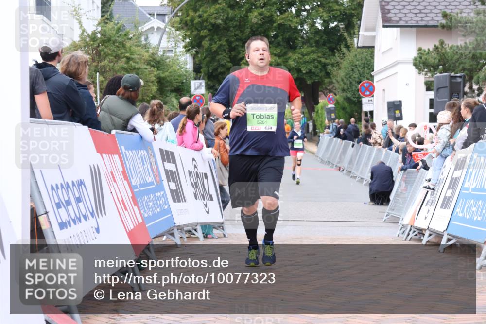 30.08.2026 - Blankeneser Heldenlauf Lena Gebhardt http://msf.ph/oto/10077323 30.08.2026 10:40:26 Ziel 5199, 5281 meine-sportfotos.de