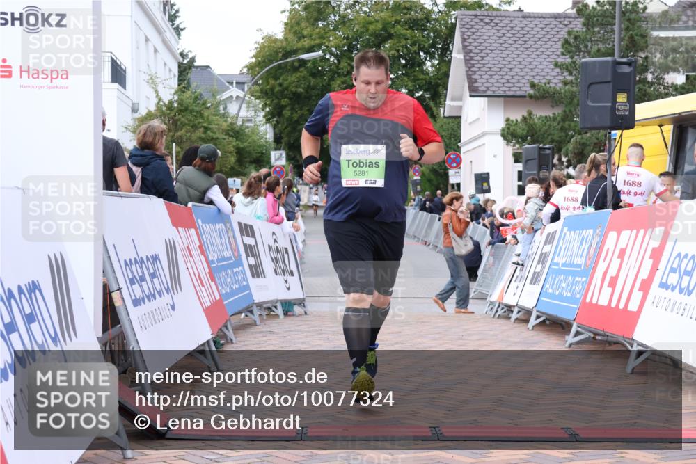 30.08.2026 - Blankeneser Heldenlauf Lena Gebhardt http://msf.ph/oto/10077324 30.08.2026 10:40:27 Ziel 5199, 5281 meine-sportfotos.de
