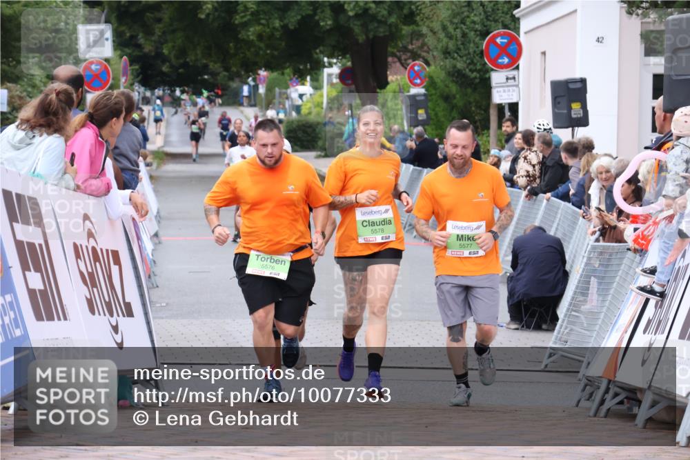 30.08.2026 - Blankeneser Heldenlauf Lena Gebhardt http://msf.ph/oto/10077333 30.08.2026 10:40:42 Ziel 5559, 5565 meine-sportfotos.de