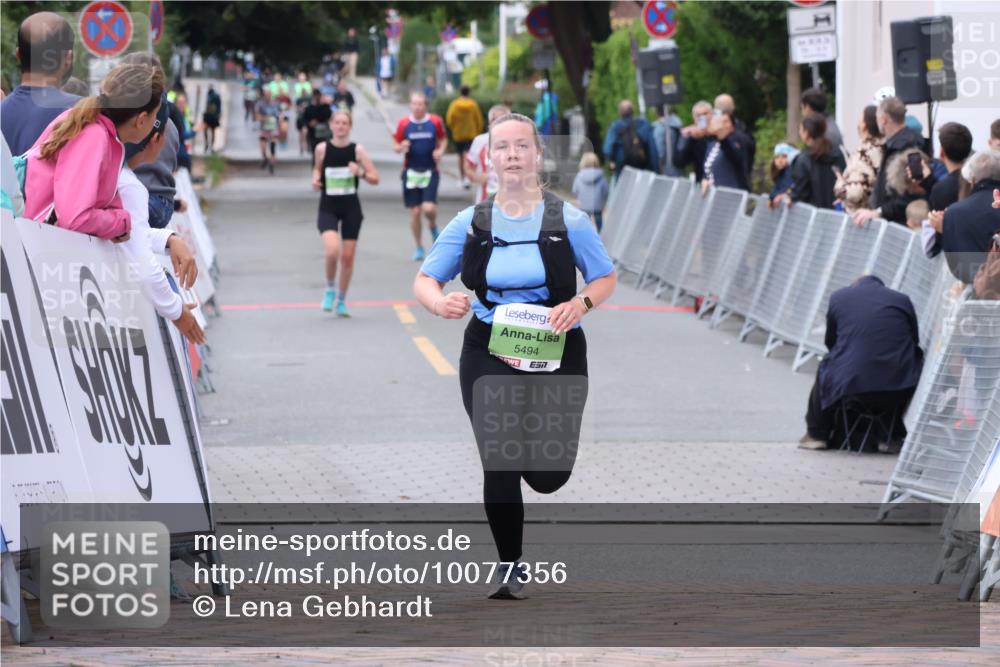 30.08.2026 - Blankeneser Heldenlauf Lena Gebhardt http://msf.ph/oto/10077356 30.08.2026 10:41:08 Ziel 5410, 5494 meine-sportfotos.de