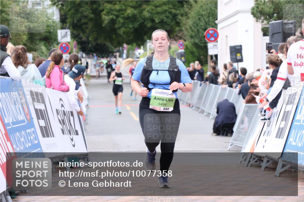 30.08.2026 - Blankeneser Heldenlauf Lena Gebhardt http://msf.ph/oto/10077358 30.08.2026 10:41:10 Ziel 5410, 5494 meine-sportfotos.de