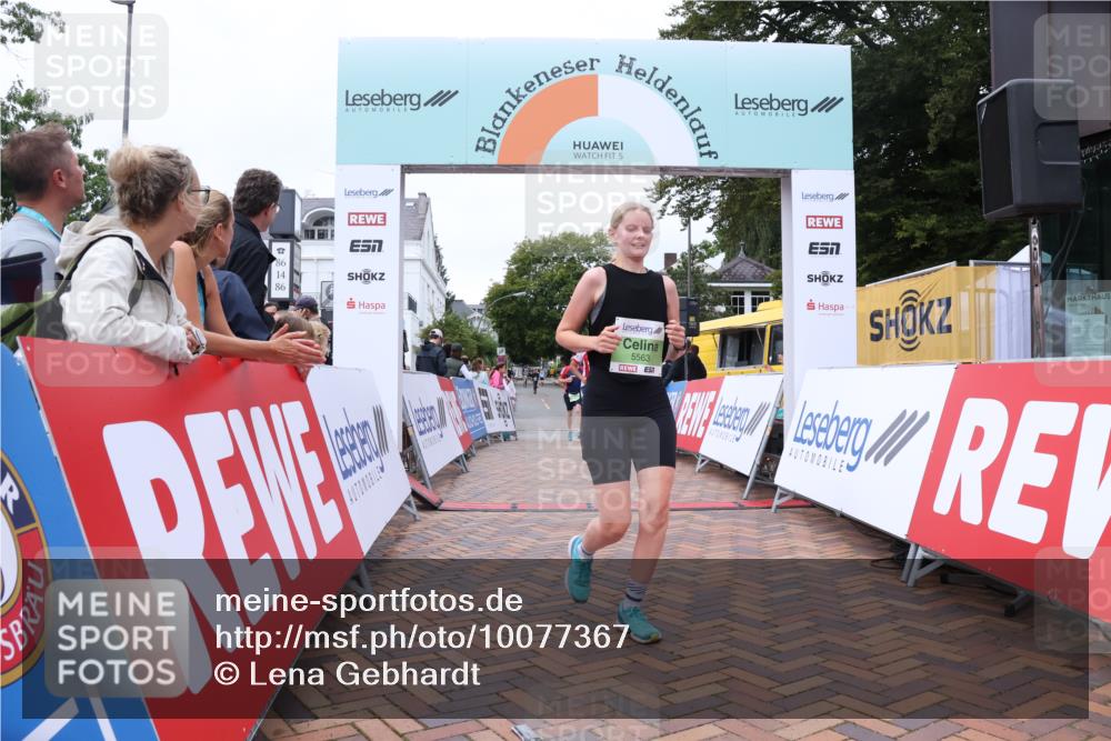 30.08.2026 - Blankeneser Heldenlauf Lena Gebhardt http://msf.ph/oto/10077367 30.08.2026 10:41:23 Ziel 5563, 5651 meine-sportfotos.de
