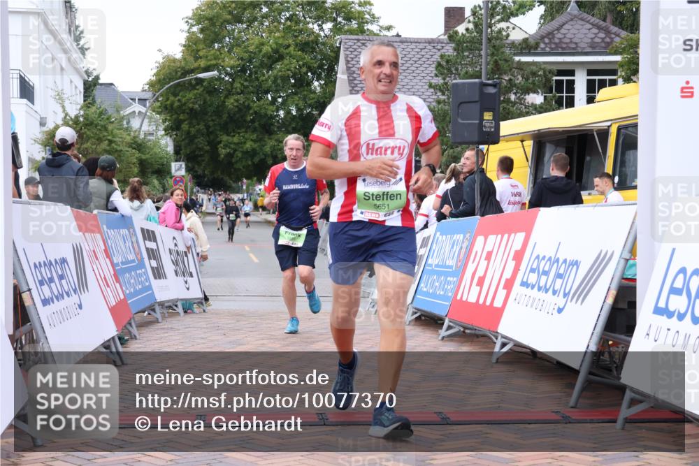 30.08.2026 - Blankeneser Heldenlauf Lena Gebhardt http://msf.ph/oto/10077370 30.08.2026 10:41:25 Ziel 5515, 5563, 5651 meine-sportfotos.de