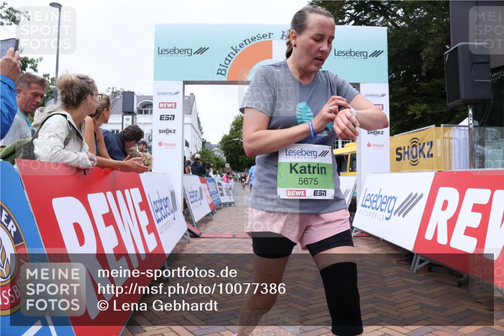 30.08.2026 - Blankeneser Heldenlauf Lena Gebhardt http://msf.ph/oto/10077386 30.08.2026 10:41:46 Ziel 5252, 5311, 5675, 5676 meine-sportfotos.de