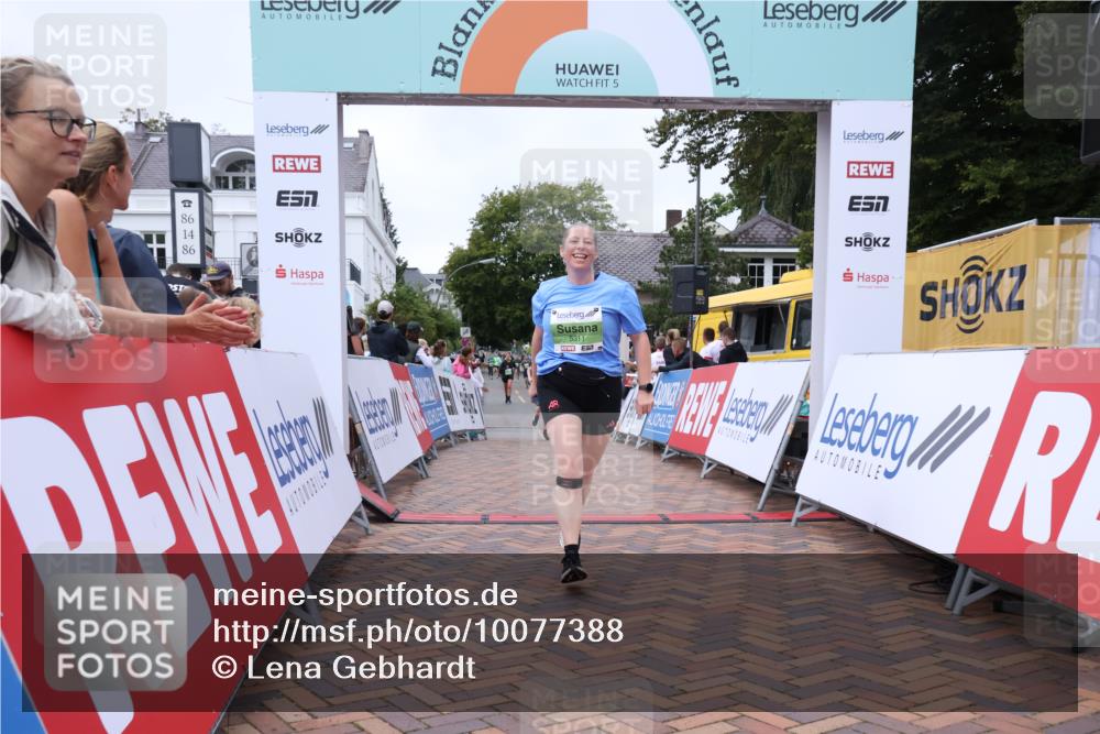 30.08.2026 - Blankeneser Heldenlauf Lena Gebhardt http://msf.ph/oto/10077388 30.08.2026 10:41:48 Ziel 5252, 5311, 5390, 5675, 5676 meine-sportfotos.de