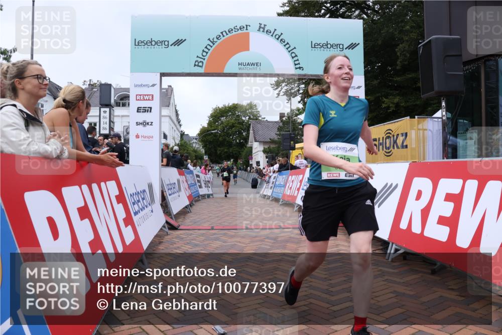 30.08.2026 - Blankeneser Heldenlauf Lena Gebhardt http://msf.ph/oto/10077397 30.08.2026 10:41:53 Ziel 5311, 5390 meine-sportfotos.de