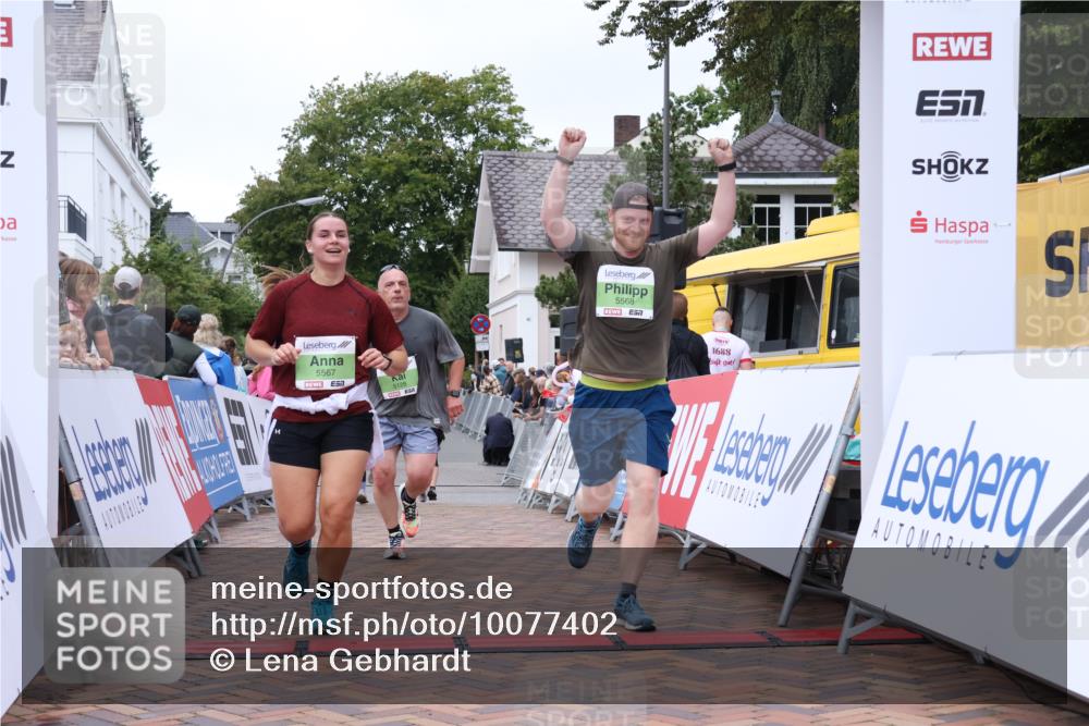 30.08.2026 - Blankeneser Heldenlauf Lena Gebhardt http://msf.ph/oto/10077402 30.08.2026 10:42:03 Ziel 5047, 5128, 5567, 5568 meine-sportfotos.de