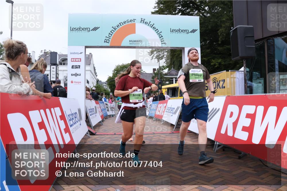 30.08.2026 - Blankeneser Heldenlauf Lena Gebhardt http://msf.ph/oto/10077404 30.08.2026 10:42:05 Ziel 5047, 5128, 5400, 5567, 5568, 5605 meine-sportfotos.de