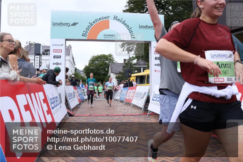 30.08.2026 - Blankeneser Heldenlauf Lena Gebhardt http://msf.ph/oto/10077407 30.08.2026 10:42:07 Ziel 5047, 5081, 5128, 5400, 5567, 5568, 5605 meine-sportfotos.de