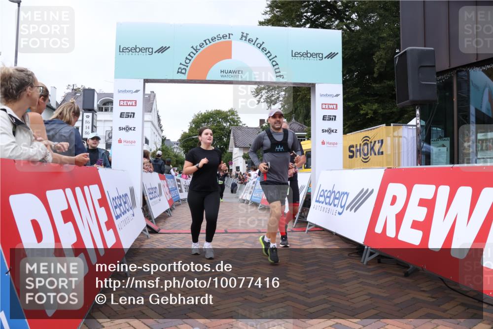 30.08.2026 - Blankeneser Heldenlauf Lena Gebhardt http://msf.ph/oto/10077416 30.08.2026 10:42:15 Ziel 5081, 5382, 5400, 5541, 5542, 5605 meine-sportfotos.de