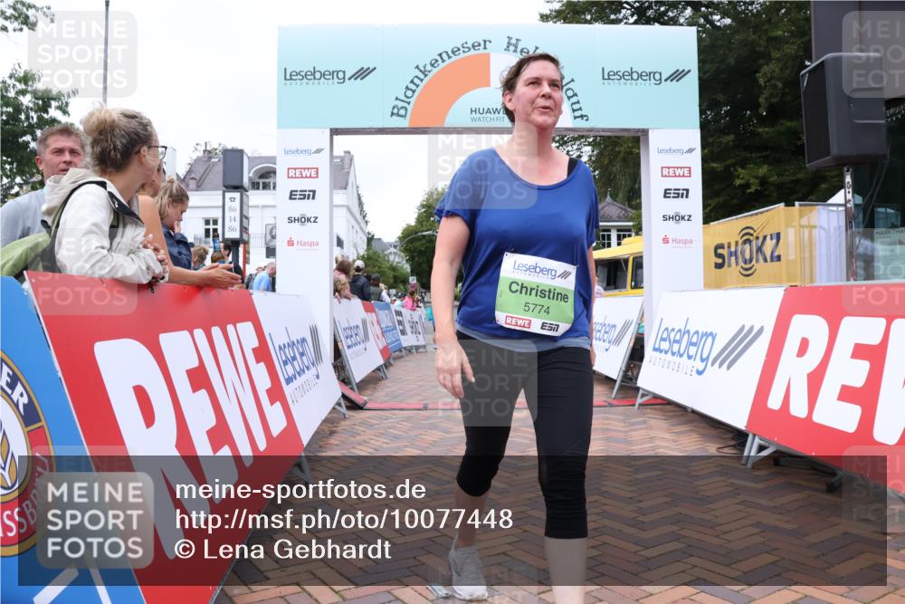 30.08.2026 - Blankeneser Heldenlauf Lena Gebhardt http://msf.ph/oto/10077448 30.08.2026 10:42:44 Ziel 5027, 5195, 5344, 5626, 5774 meine-sportfotos.de