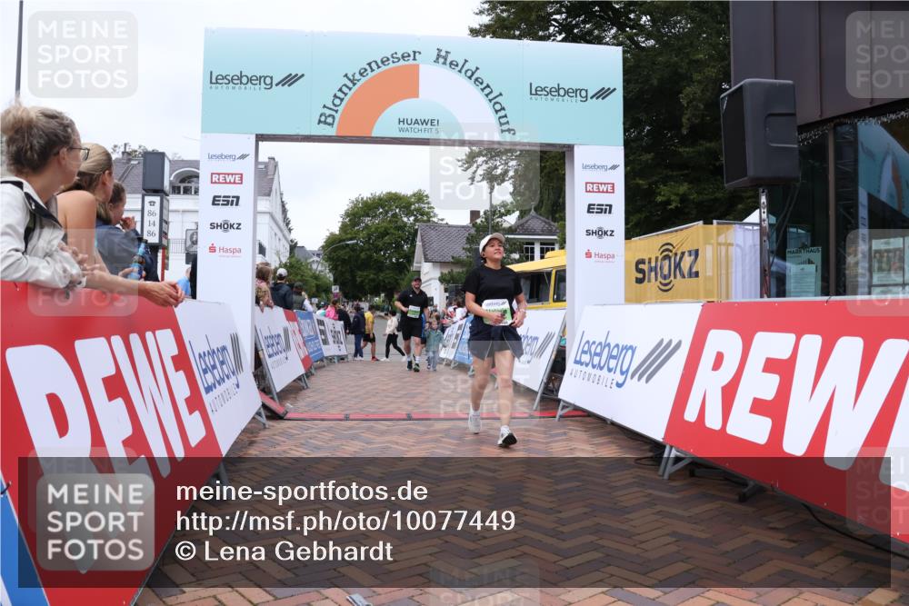 30.08.2026 - Blankeneser Heldenlauf Lena Gebhardt http://msf.ph/oto/10077449 30.08.2026 10:42:46 Ziel 5027, 5344, 5381, 5626, 5774 meine-sportfotos.de
