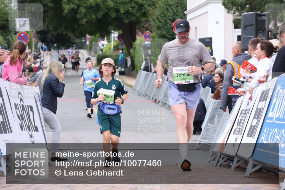 30.08.2026 - Blankeneser Heldenlauf Lena Gebhardt http://msf.ph/oto/10077460 30.08.2026 10:43:06 Ziel 5355 meine-sportfotos.de