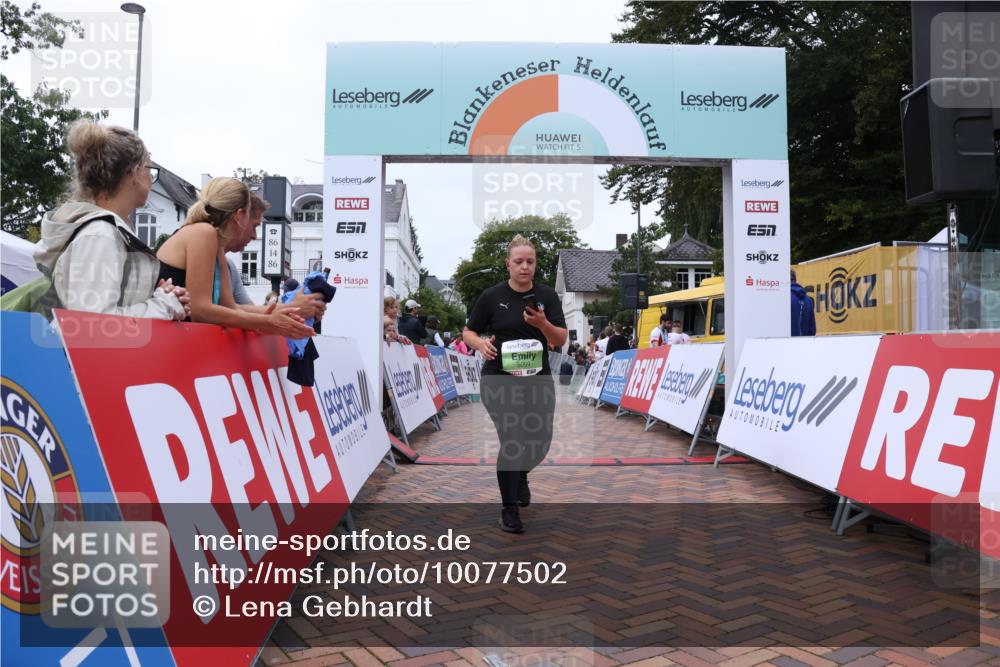 30.08.2026 - Blankeneser Heldenlauf Lena Gebhardt http://msf.ph/oto/10077502 30.08.2026 10:43:53 Ziel 5099, 5231 meine-sportfotos.de