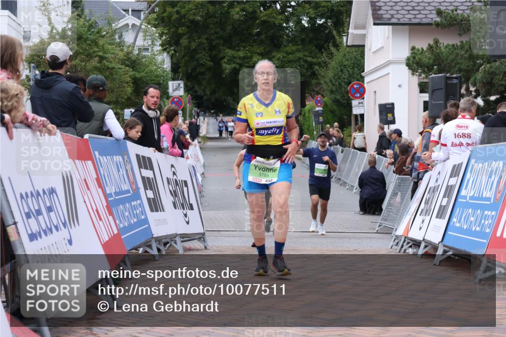 30.08.2026 - Blankeneser Heldenlauf Lena Gebhardt http://msf.ph/oto/10077511 30.08.2026 10:44:00 Ziel 5099, 5231, 5758 meine-sportfotos.de