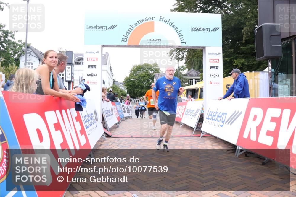30.08.2026 - Blankeneser Heldenlauf Lena Gebhardt http://msf.ph/oto/10077539 30.08.2026 10:44:52 Ziel 5068, 5642, 5716 meine-sportfotos.de