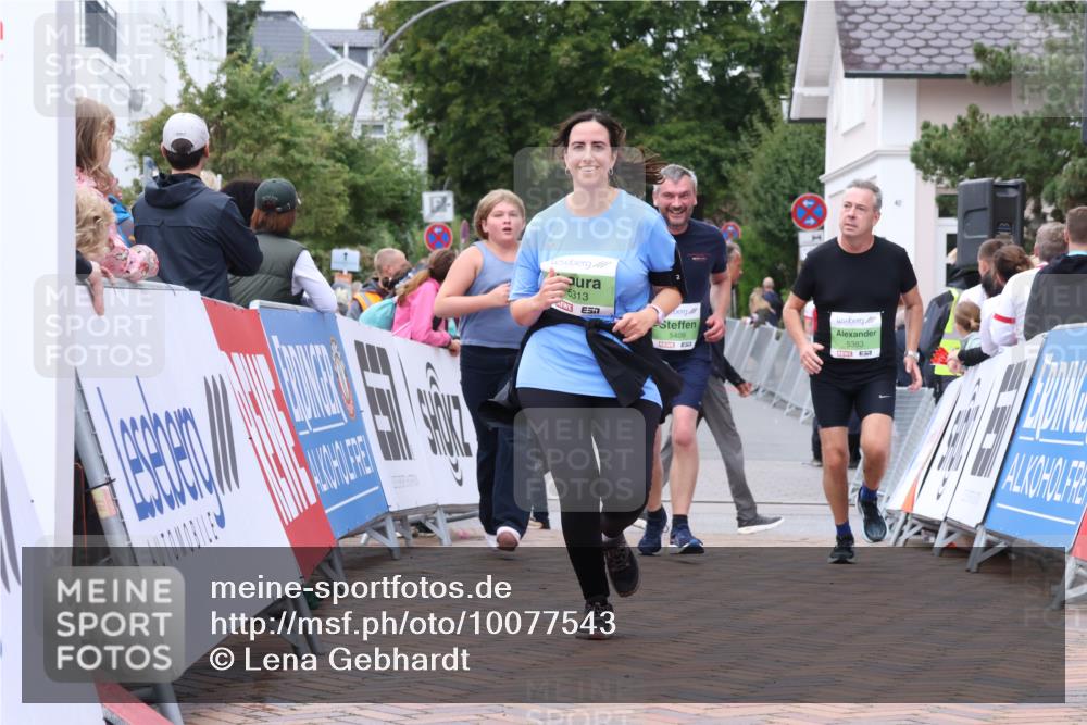 30.08.2026 - Blankeneser Heldenlauf Lena Gebhardt http://msf.ph/oto/10077543 30.08.2026 10:44:55 Ziel 5068, 5313, 5383, 5409, 5642, 5716 meine-sportfotos.de