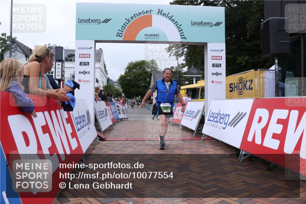 30.08.2026 - Blankeneser Heldenlauf Lena Gebhardt http://msf.ph/oto/10077554 30.08.2026 10:45:09 Ziel 5718 meine-sportfotos.de